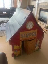 1980's Disney Winnie The Pooh School House Play House Great Condition picture