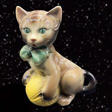 ROYAL COPLEY PLANTER CAT PLAYING W YELLOW BALL FIGURINE GREEN EYES AND BOW Large picture