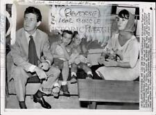 1959 Press Photo Actress Elizabeth Taylor, husband Eddie Fisher & kids in London picture