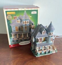 2004 Lemax Caddington Village Reed House Lighted Building House #45110S picture
