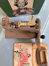Vintage Singer Sewhandy Model 20 Children's Sewing Machine Tan Beige Works well picture