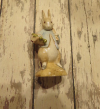 Beswick Peter Rabbit Gardening Figurine 1997 Beatrix Potter picture