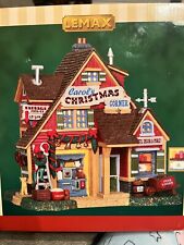 Lemax 2013 Carol's Christmas Corner Lighted Christmas Village 35545 picture