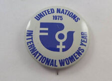 Vintage 1975 ~ UNITED NATIONS 1975 INTERNATIONAL WOMENS YEAR Button Pinback picture