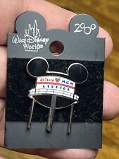 Disney World - MGM Studios - Water Tower - Earful Tower Pin 2000 New picture