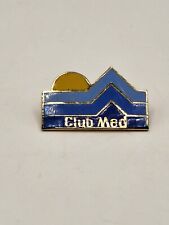 Vintage Club Med Pin - Mountains - Sun picture