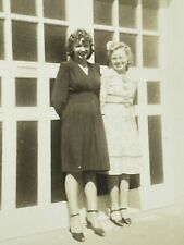 R7 Photo 1930-40's Pretty Beautiful Women Brunette Blonde Dress Style Fashion  picture