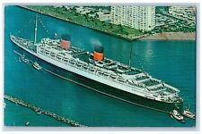 1970 RMS Queen Elizabeth Enter Port Everglades Fort Lauderdale Florida Postcard picture