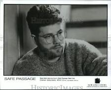 1994 Press Photo Sean Astin stars as Izzy in Safe Passage - cvb73791 picture
