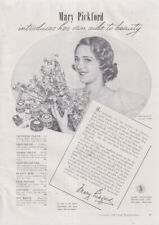 Mary Pickford introduces her own aids to beauty Cosmetics ad 1938 GH picture