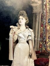 1890s High Fashion Woman British Colonial India H/C & Signed Photo picture