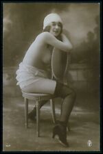 aa French nude woman seated on chair backwards original old 1910s photo postcard picture