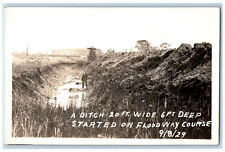 New London WI RPPC Photo Postcard A Ditch Started on Floodway Course 1929 picture