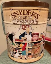 VTG SNYDER'S OF HANOVER 1990 LARGE PRETZEL TIN CONTAINER HANOVER, PA. 2 HANDLES picture