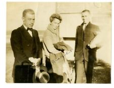 Amelia Earhart autograph, Signed Photo With Wilmer Stultz And Louis Gordon picture