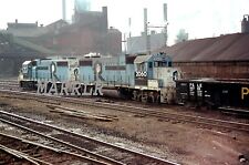 RR Print-PITTSBURGH & LAKE ERIE P&LE 2060 Action at Youngstown Oh  3/4/1981 picture