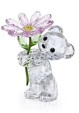 SWAROVSKI CRYSTAL A DAISY FOR YOU KRIS BEAR 5675327.NEW IN BOX. picture