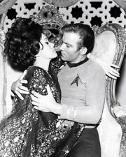 Star Trek Catspaw 1967 Antoinette Bower William Shatner passion 8x10 photo picture