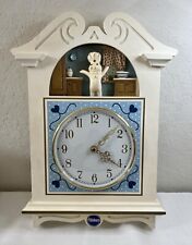 VTG 1999 Hanging Danbury Pillsbury Doughboy Poppin Fresh Wooden Collector Clock picture