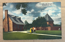 1957 USED LINEN POSTCARD - MAGAZINE AND GUARDHOUSE, WILLIAMSBURG, VIRGINIA picture