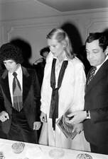 Richard Barry Margaux Hemingway and Pierre Catoire attend a r- 1977 Old Photo 2 picture