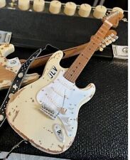 WB Jimmie Vaughan Signature Custom Vintage White Fender Stratocaster Mini Guitar picture