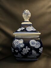 Bombay Company Blue White Vintage Porcelain Ginger Jar with Lid 7” Tall MINT picture