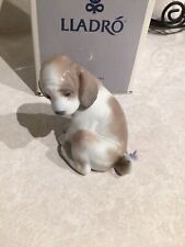 Lladro 6210 Gentle Surprise Puppy Dog with Butterfly On Tail With Original Box picture