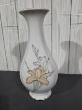 Vintage 80s Fine Bone Chinese Porcelain Iris Vase with Gold Gilt 9 1/4