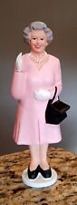 Kikkerland Solar Queen Elizabeth Pink Dress Waving Figurine 7