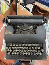 Vintage WW 2 Era LC Smith Corona Standard Portable Typewriter w/ Original Case picture