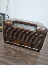 BEAUTIFUL WORKING 1941 RCA VICTOR MODEL 26-X3 RADIO RECEIVER picture