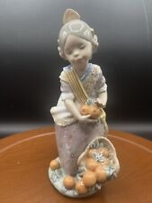 Lladro Miss Valencia Girl with Basket of Oranges #1422 Spain MINT, Retired picture