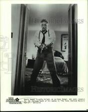 1988 Press Photo Dennis Hopper stars in 