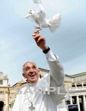 POPE FRANCIS Awesome Candid Photo - Vatican (142-s ) picture