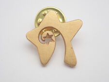 Star Gold Tone Vintage Lapel Pin picture