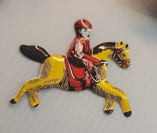 VINTAGE 1949 PREMIUM CRACKER JACK PRIZE TOY TIN LITHO YELLOW HORSE WITH RIDER JO picture