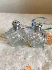 Vintage IRICE NY Swirled Glass Salt and Pepper Shakers 2