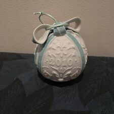 2010 Lladro Ball Christmas Ornament picture