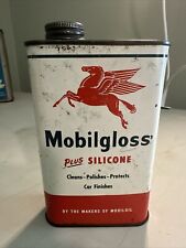 Vintage 1950s MOBIL PEGASUS Mobilgloss Plus Silicone Metal One Pint Oil Gas Can picture