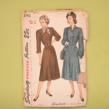Vintage 1940s Simplicity One Piece Dress Pattern - 2142 - Bust 32 - Complete picture
