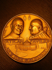 1964-1965  New York Worlds Fair Vatican Village Coin   Popes &  Michelangelo picture