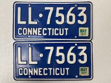 1977 Connecticut License Plate Pair LL-7563 Collectible May 77 Tags picture