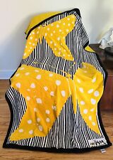 Vera Bradley Beach Towel Ltd Ed  Yellow Butterfly Dots Black White Large.  NWT picture