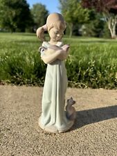 Vintage Lladro Porcelain Figurine DON'T FORGET ME # 05743 IN BOX 1991 picture
