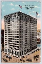 Milwaukee Wisconsin~First Nat'l Bank Bldg~Cable Car~c1900s Autos~Vtg Postcard picture