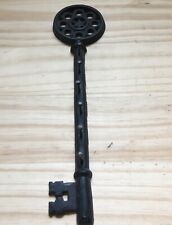 Vintage 1970s Black Key Holder Rack Wall Mounted Cast Iron  6 Hooks 12.5