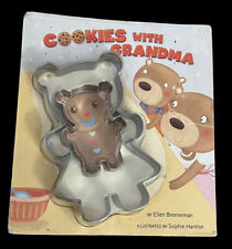 Vintage Hallmark Cookie Cutters Teddy Bears Metal Mom Grandma Child 5” Dough picture