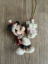 Lenox Walt Disney Mickey’s Gift Of Christmas Ornament Figurine 2006 picture
