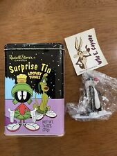 Vntg 1997 Russell Stover Surprise Tin Looney Tunes Marvin The Martian picture